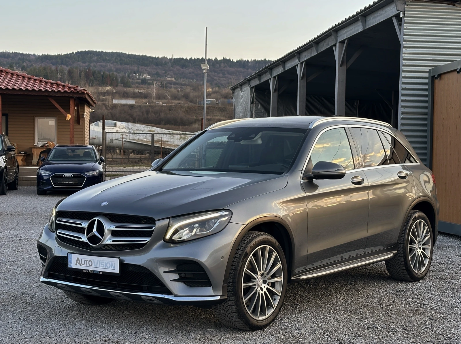Mercedes-Benz GLC 250 d AMG 4x4 OFFROAD 9G PANORAMA ПОДГРЕВ KeyLess, снимка 3 - Автомобили и джипове - 52582707