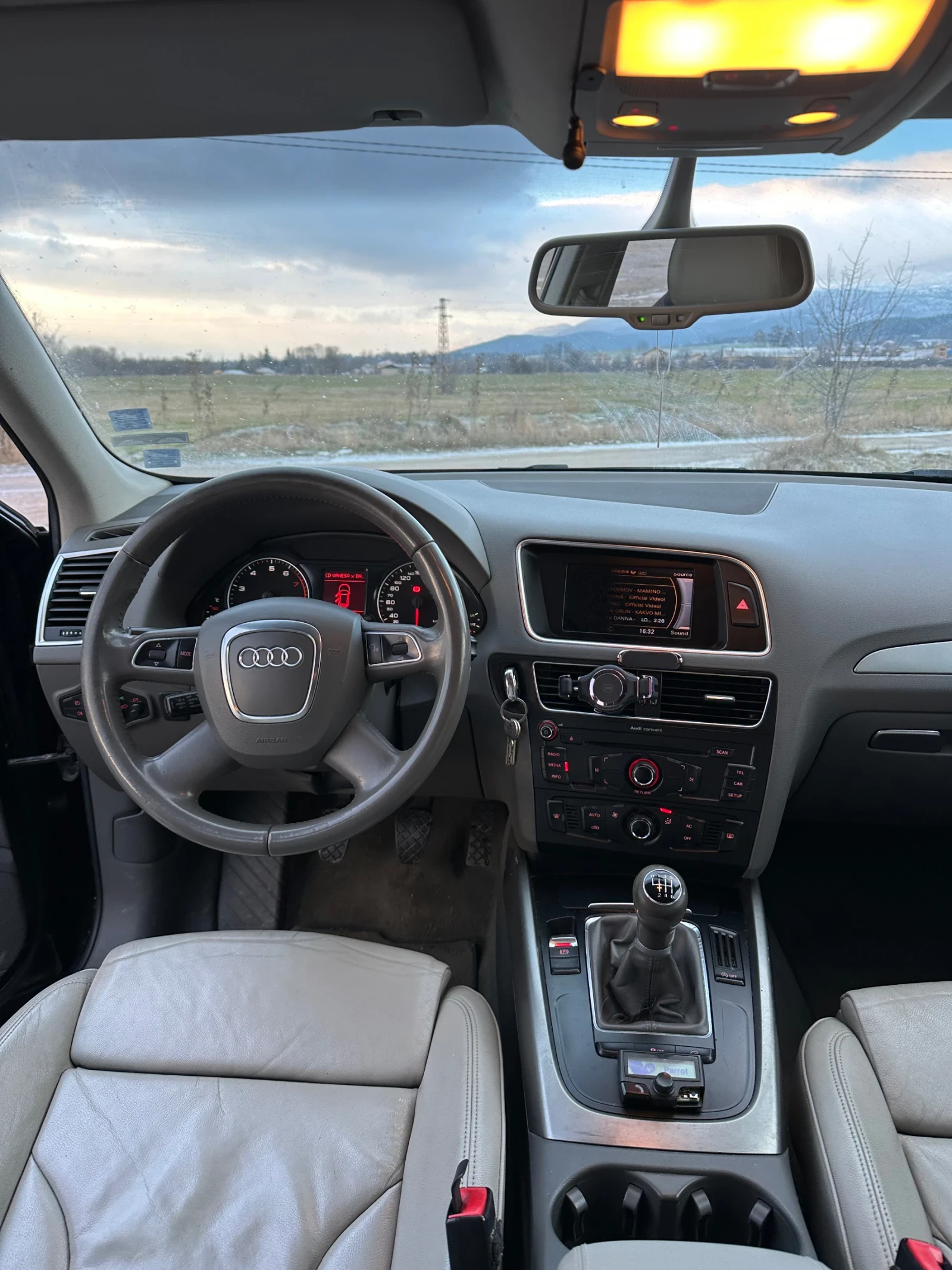 Audi Q5 2.0 TFSI Quatro, снимка 9 - Автомобили и джипове - 55334926