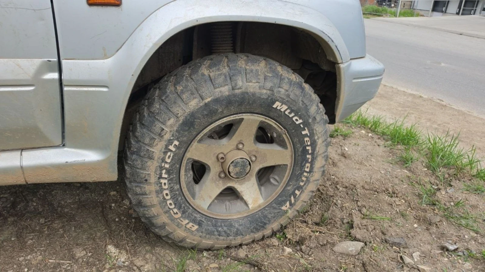 Suzuki Vitara V6, снимка 3 - Автомобили и джипове - 54206277