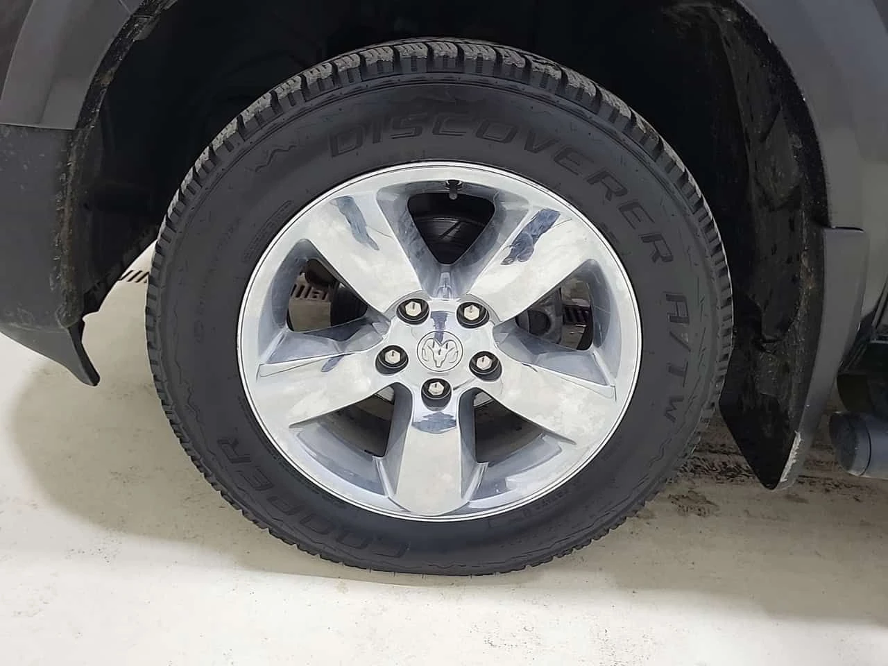 Dodge RAM 1500 * SLT CREW CAB STD BED * CARFAX * ЦЕНА ДО БГ, снимка 7 - Автомобили и джипове - 54252308