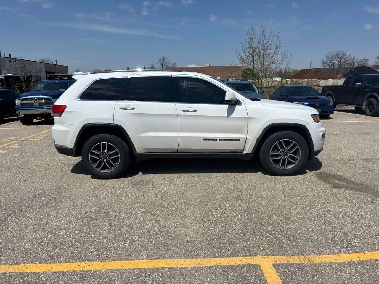 Jeep Grand cherokee * Laredo * CARFAX * ���� �� �� | Mobile.bg � ����������� 3