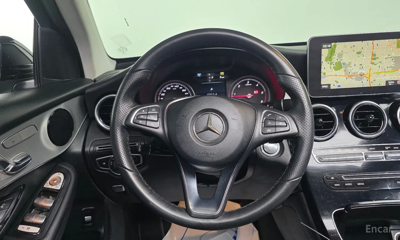 Mercedes-Benz GLC 220 МАЛКО КИЛОМЕТРИ/ОТЛИЧНО СЪСТОЯНИЕ/ЦЕНА ДО БЪЛГАРИЯ, снимка 11 - Автомобили и джипове - 54749843