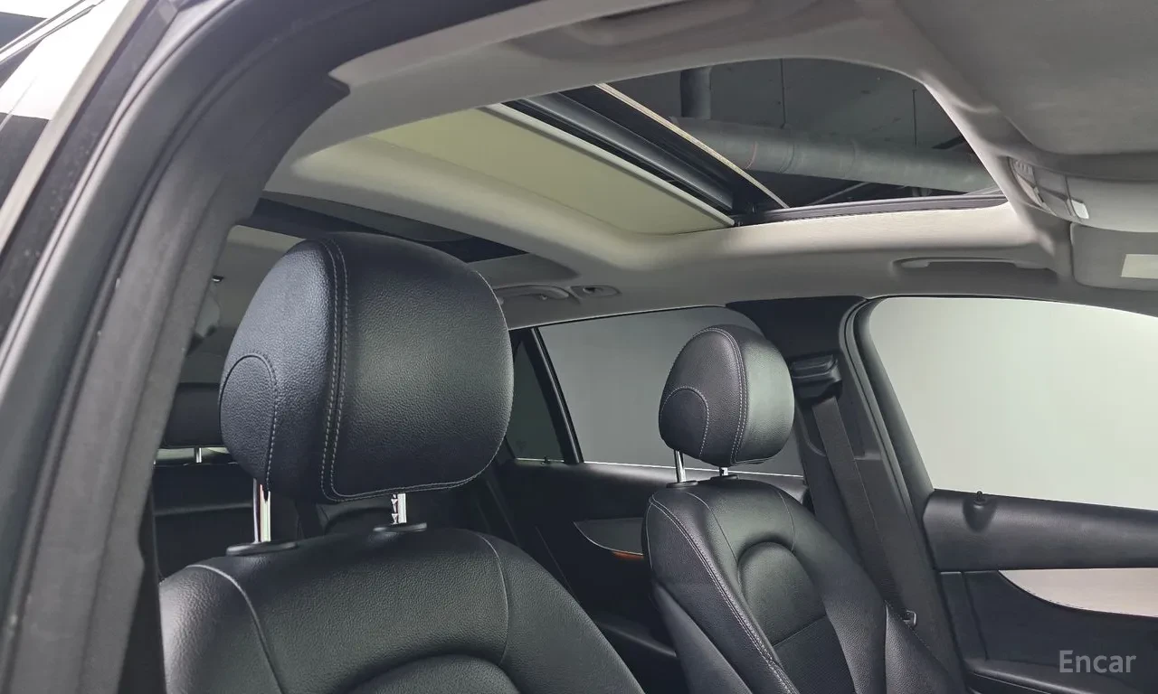 Mercedes-Benz GLC 220 МАЛКО КИЛОМЕТРИ/ОТЛИЧНО СЪСТОЯНИЕ/ЦЕНА ДО БЪЛГАРИЯ, снимка 14 - Автомобили и джипове - 54749843