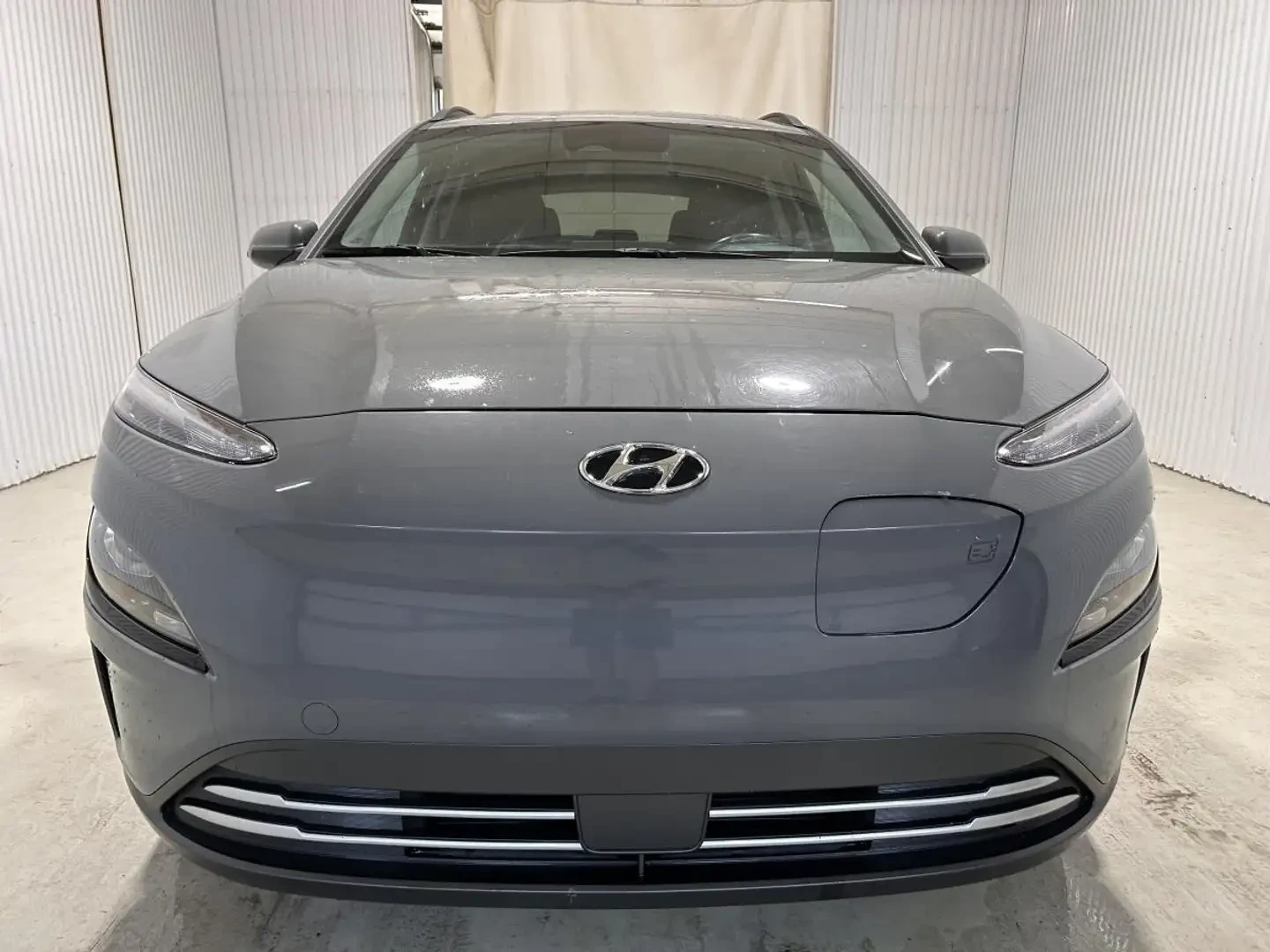 Hyundai Kona Preferred Mags GPS Bluetooth Sièges/Volant Ch, снимка 2 - Автомобили и джипове - 55702184