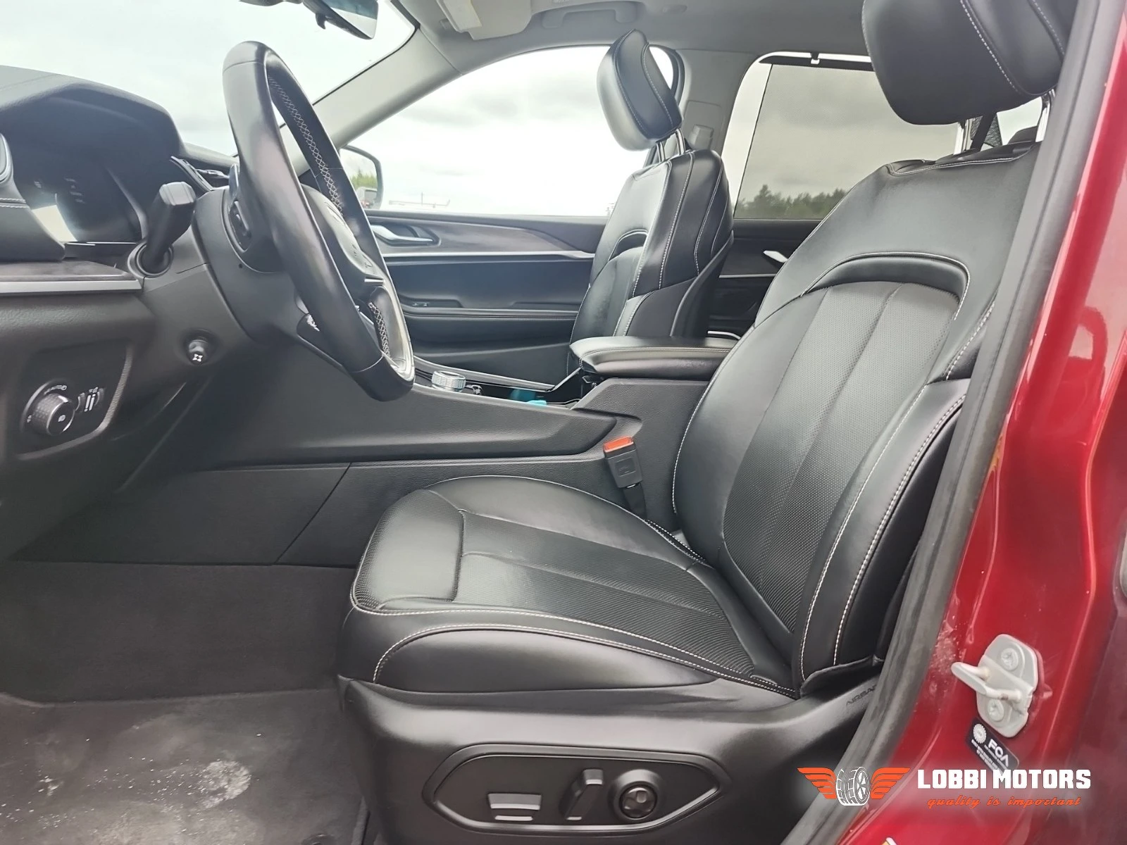 Jeep Grand cherokee, снимка 3 - Автомобили и джипове - 55955134