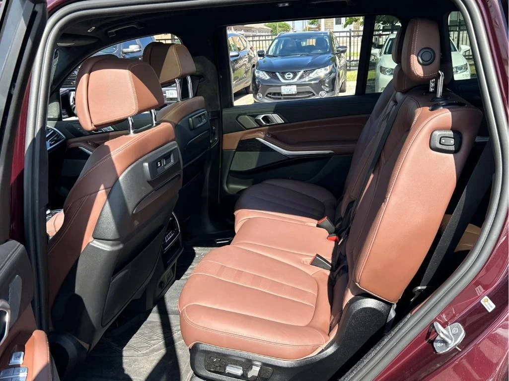 BMW X7 * xDrive40i * АВТОКРЕДИТ БЕЗ ПЪРВОНАЧАЛНА ВНОСКА* , снимка 11 - Автомобили и джипове - 56091625