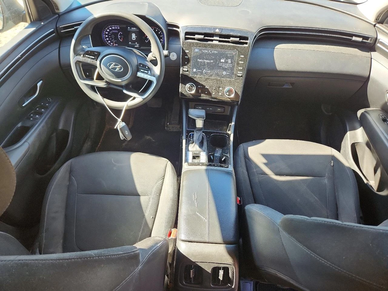 Hyundai Tucson 2.5l Sel, снимка 8 - Автомобили и джипове - 56511400