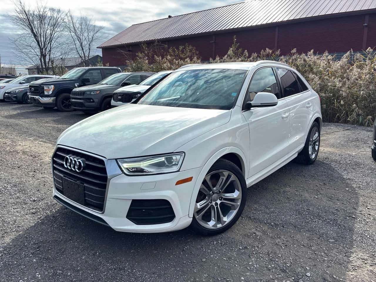 Audi Q3 * Progressiv * CARFAX * ЦЕНА ДО БГ