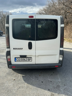 Renault Trafic, снимка 3 - Бусове и автобуси - 45261802
