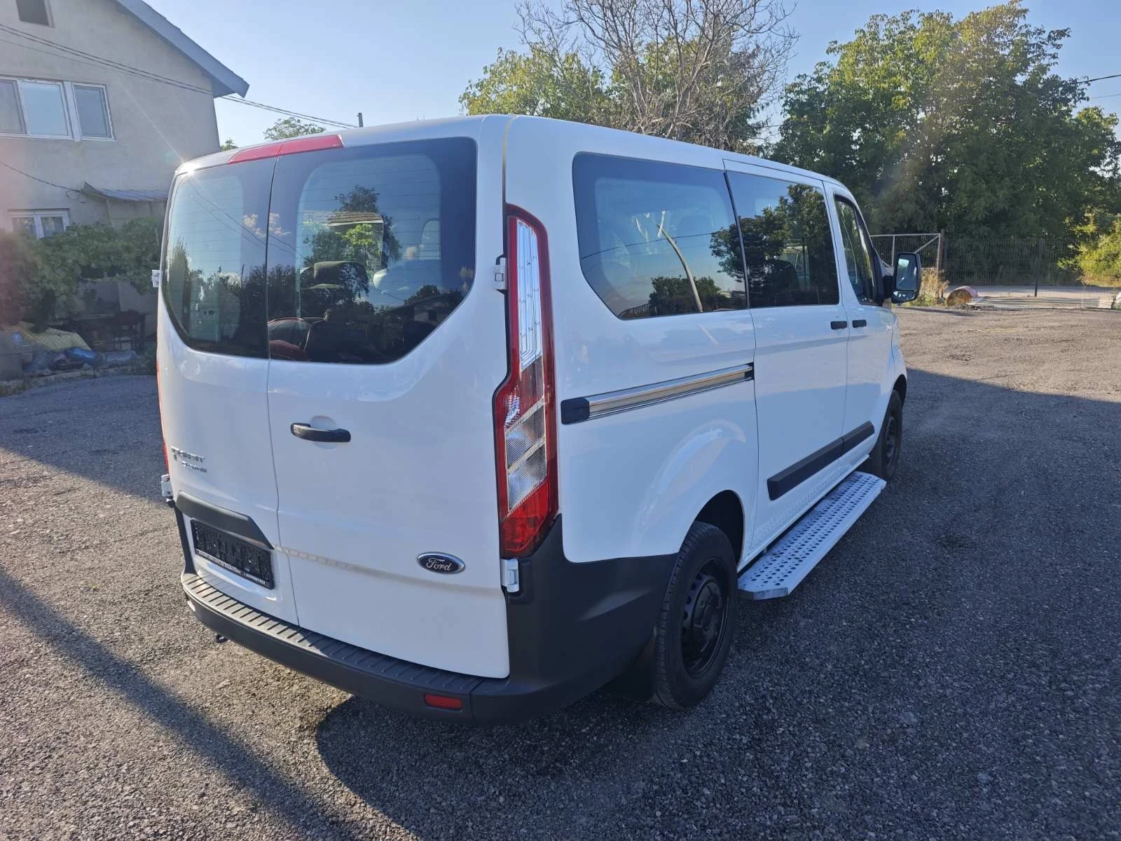Ford Transit 2.0/105/8+ 1 - изображение 6