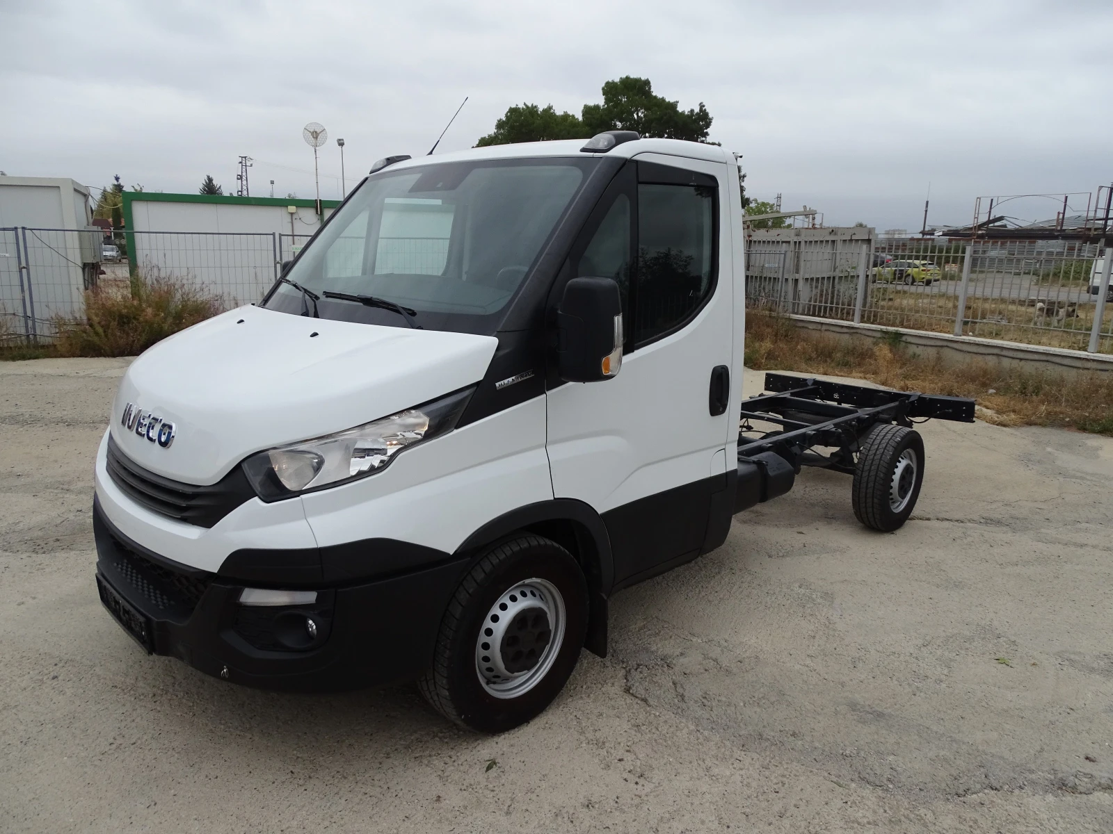 Iveco 35S18  * * *  * * *  | Mobile.bg   1