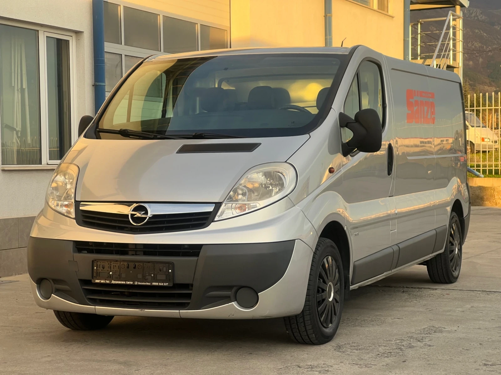 Renault Trafic Long / 179 000 ! /  | Mobile.bg   2
