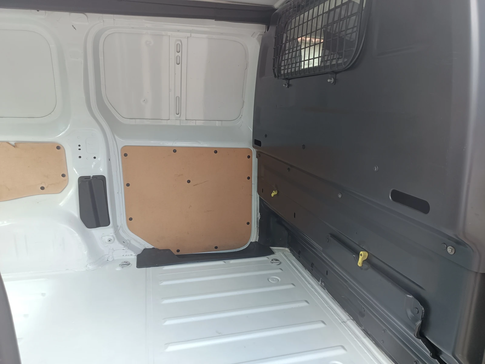 Citroen Jumpy 1.6 HDi EURO 6B, снимка 13 - Бусове и автобуси - 54576483