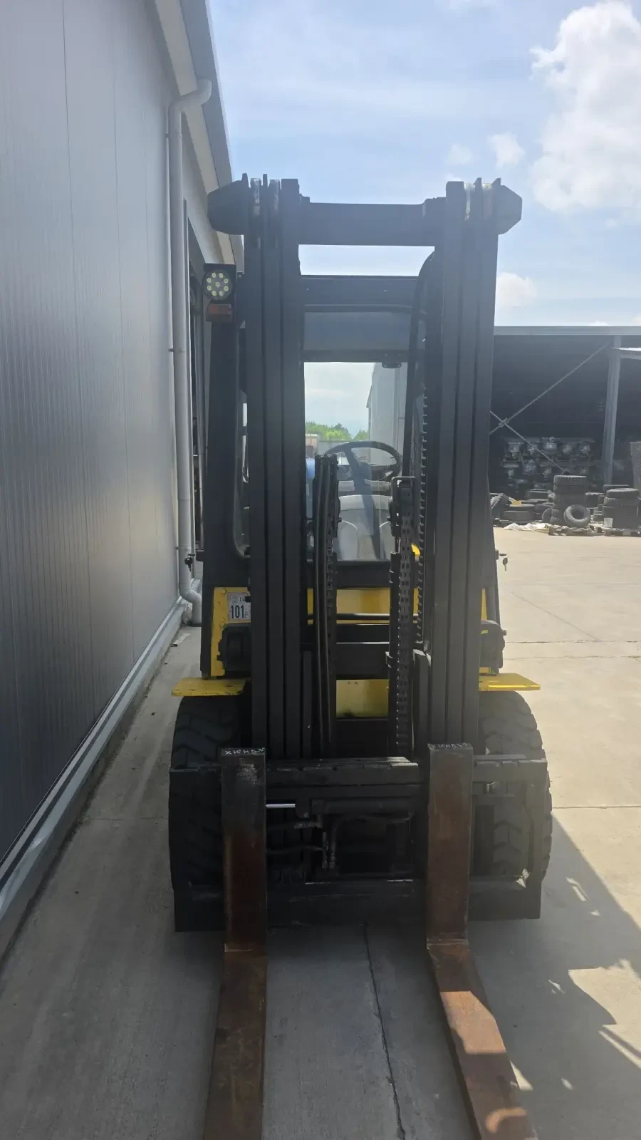 Мотокар Hyundai 33L 3.3тона, снимка 4 - Индустриална техника - 54503269