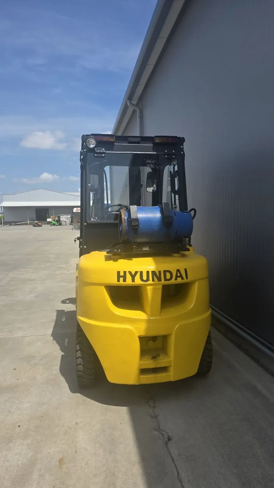 Мотокар Hyundai 33L 3.3тона, снимка 2 - Индустриална техника - 54503269