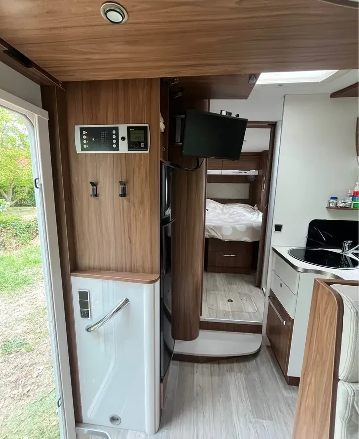 Кемпер Fiat Ducato, снимка 5 - Каравани и кемпери - 56049060