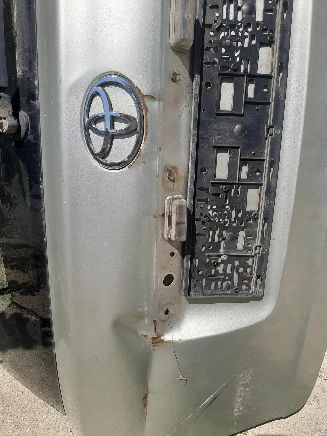 �������� ����� Toyota Avensis 2004 | Mobile.bg � ����������� 9