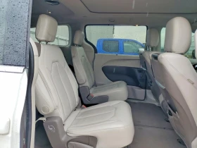 Chrysler Pacifica 3.6l Touring L, снимка 11