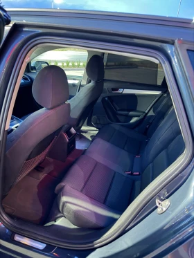 Audi A4 2.0 TDI, снимка 5
