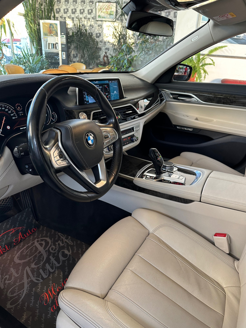 BMW 730 xDrive * ГАРАНЦИЯ *, снимка 10 - Автомобили и джипове - 42569545