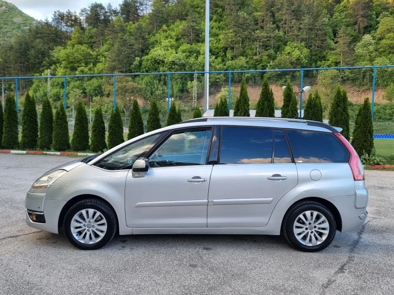 Citroen Grand C4 Picasso 2.0 AVTOMAT/EXCLUZIVE/7mesta, снимка 3 - Автомобили и джипове - 45444649