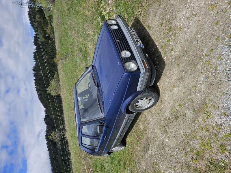 VW Golf, снимка 2 - Автомобили и джипове - 45614693
