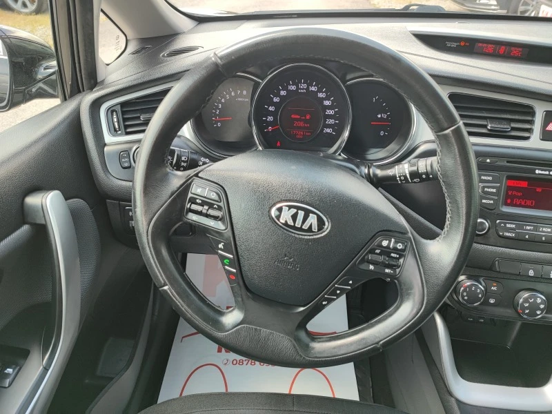 Kia Ceed 1.6-135ks-6sk, снимка 13 - Автомобили и джипове - 45634105