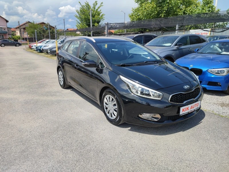 Kia Ceed 1.6-135ks-6sk, снимка 3 - Автомобили и джипове - 45634105