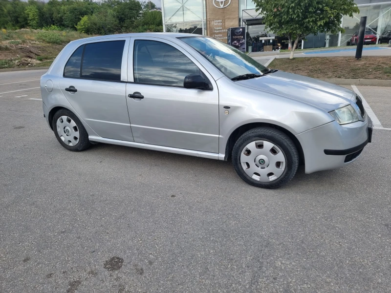 Skoda Fabia, снимка 4 - Автомобили и джипове - 47337273