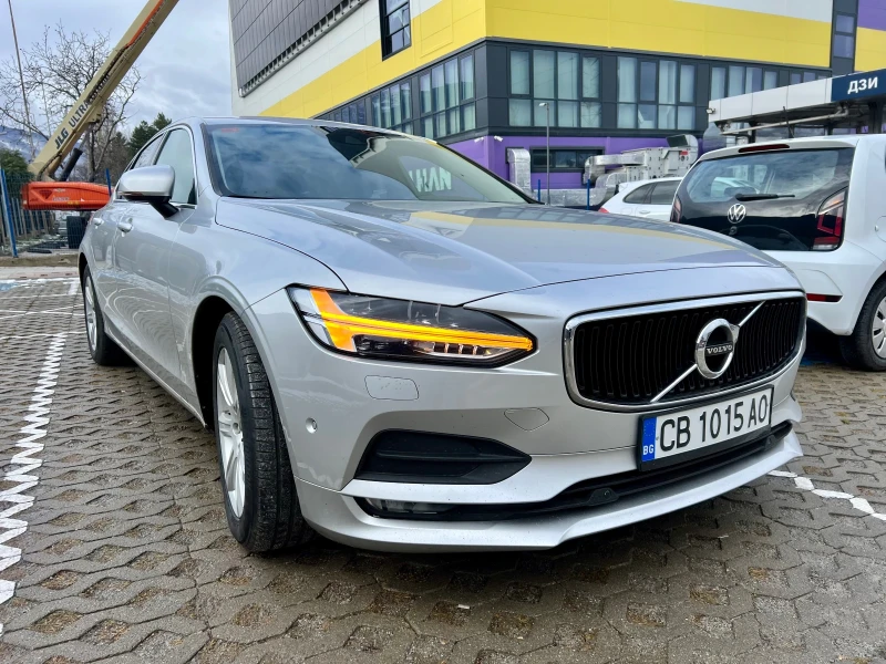 Volvo S90 D4 Momentum, снимка 4 - Автомобили и джипове - 47794568