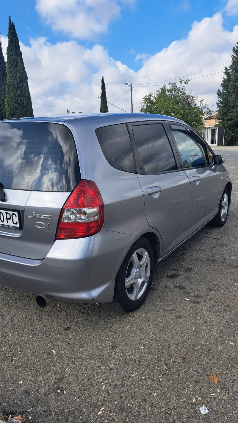 Honda Jazz 1.4-Климатик, снимка 6 - Автомобили и джипове - 47235983