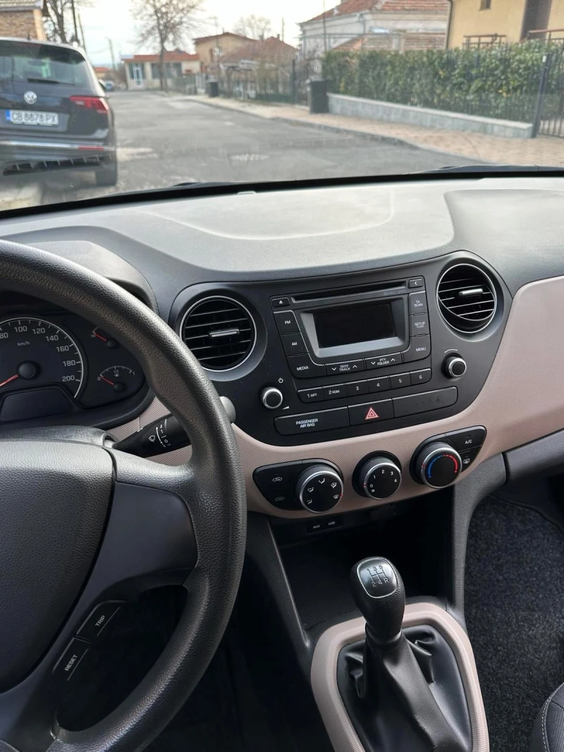 Hyundai I10, снимка 9 - Автомобили и джипове - 48317589