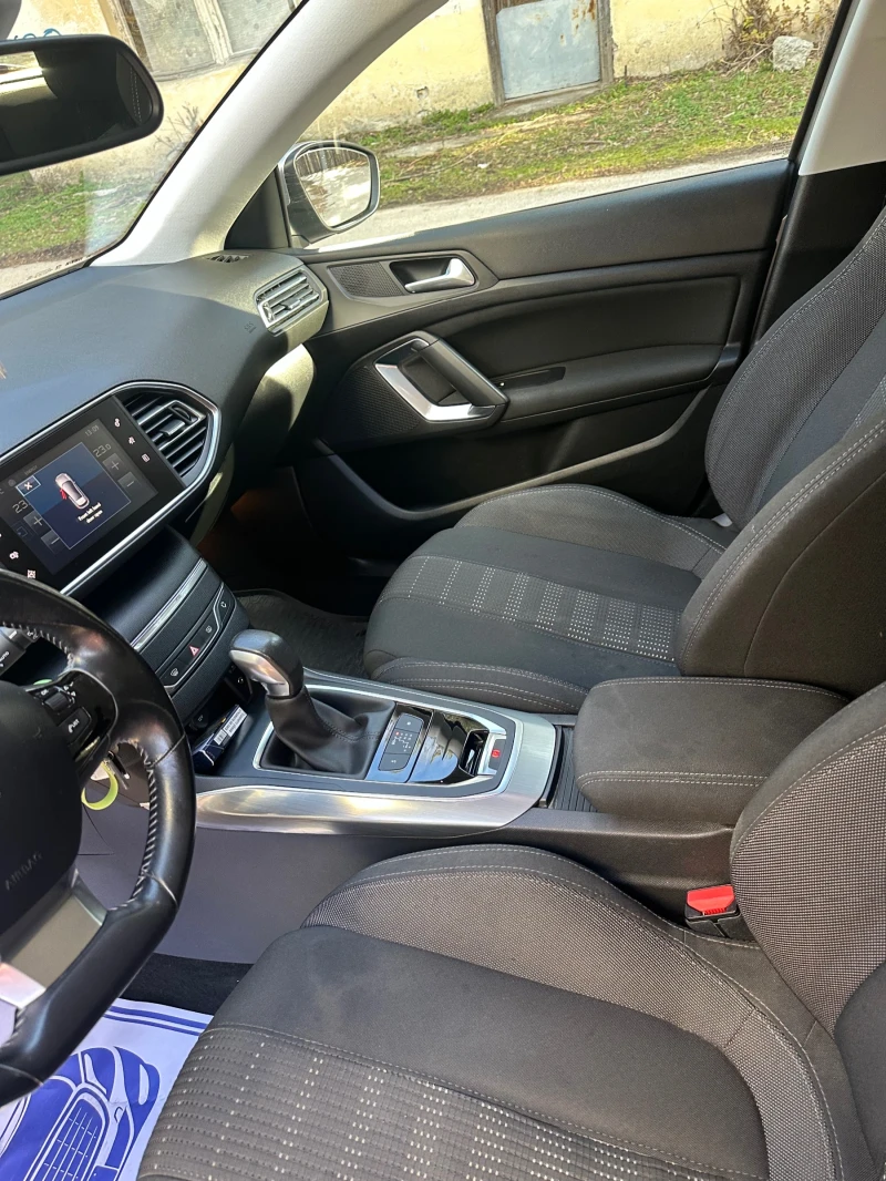 Peugeot 308, снимка 12 - Автомобили и джипове - 48620346