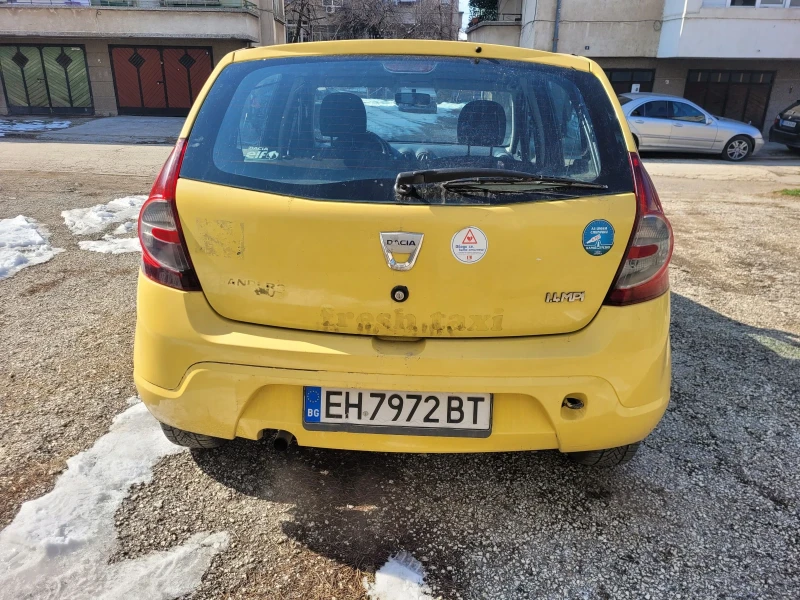 Dacia Sandero, снимка 5 - Автомобили и джипове - 49248681