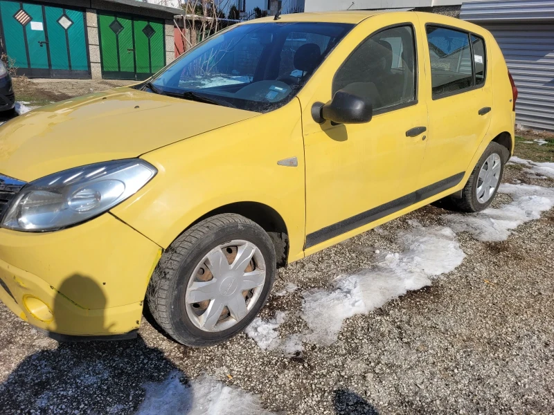 Dacia Sandero, снимка 8 - Автомобили и джипове - 49248681