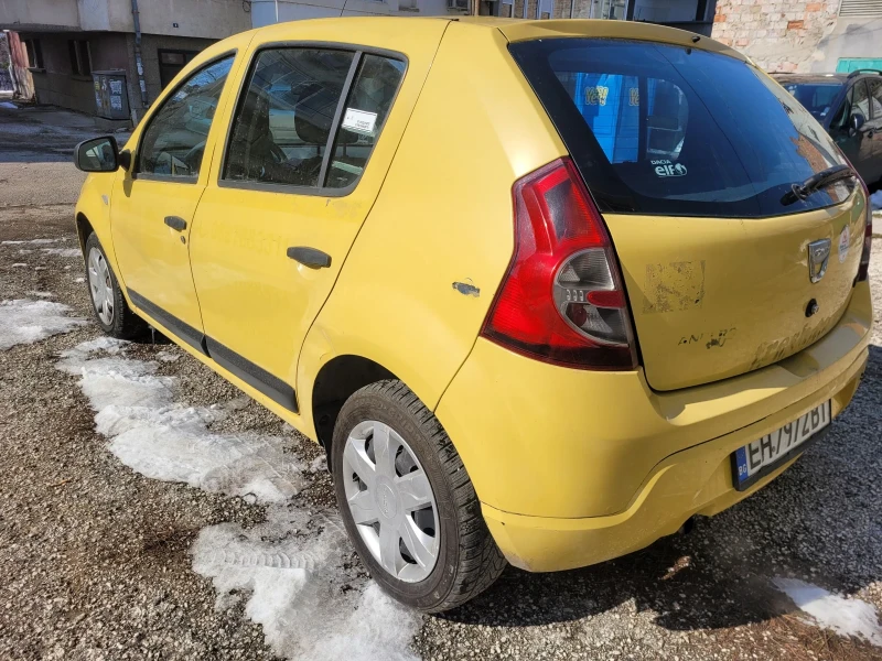 Dacia Sandero, снимка 6 - Автомобили и джипове - 49248681