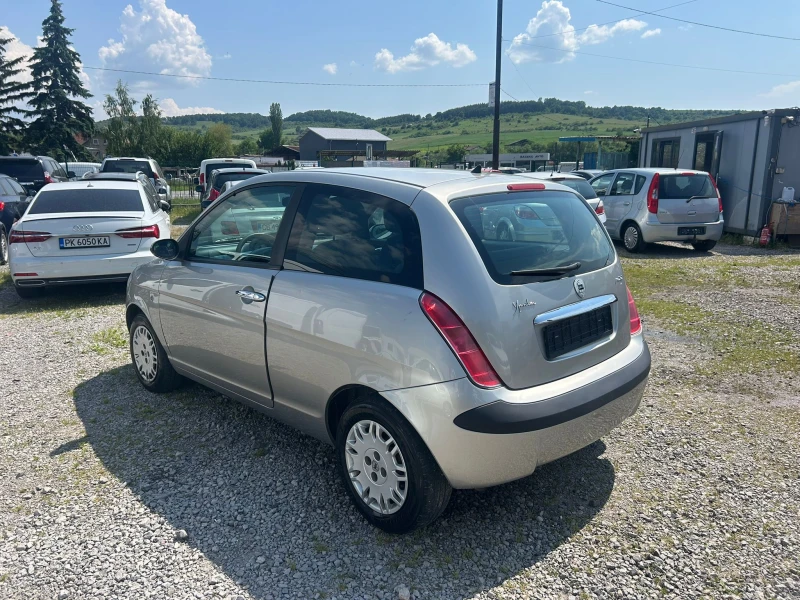 Lancia Ypsilon 1.3mjet, снимка 11 - Автомобили и джипове - 50592825