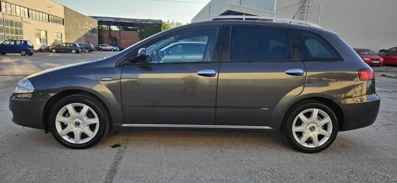 Fiat Croma 1.9 JTDm* Северна Италия* , снимка 3 - Автомобили и джипове - 51312409