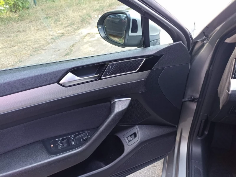 VW Passat 2.0 TDI 150ks, снимка 9 - Автомобили и джипове - 52291687