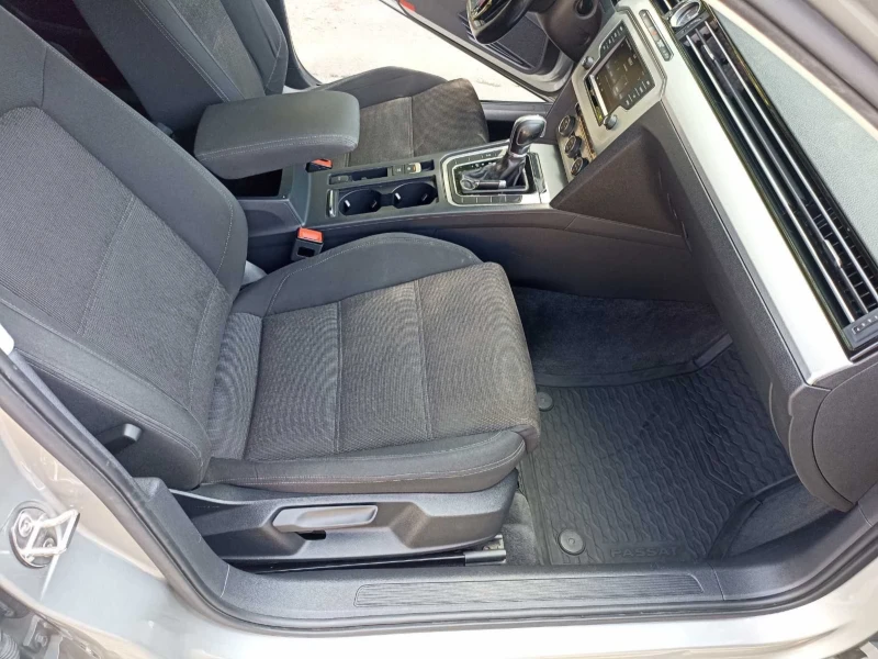 VW Passat 2.0 TDI 150ks, снимка 11 - Автомобили и джипове - 52291687