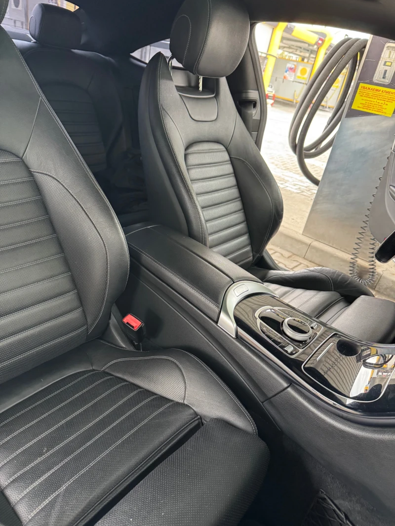 Mercedes-Benz C 300, снимка 6 - Автомобили и джипове - 52566238