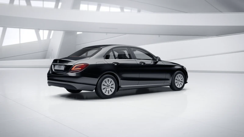 Mercedes-Benz C 180, снимка 4 - Автомобили и джипове - 52869698