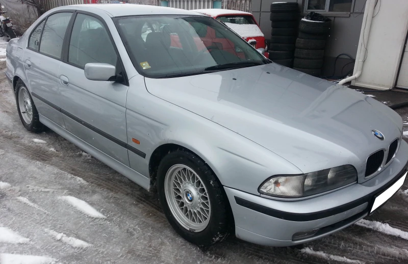 BMW 520 E39, снимка 4 - Автомобили и джипове - 53581765