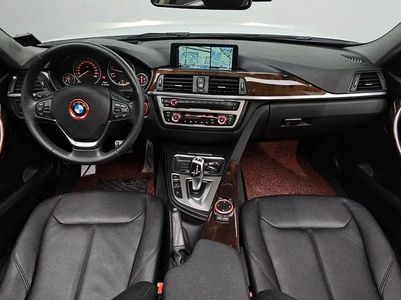 BMW 320 d - САМО 30% АВАНС, снимка 7 - Автомобили и джипове - 56016326