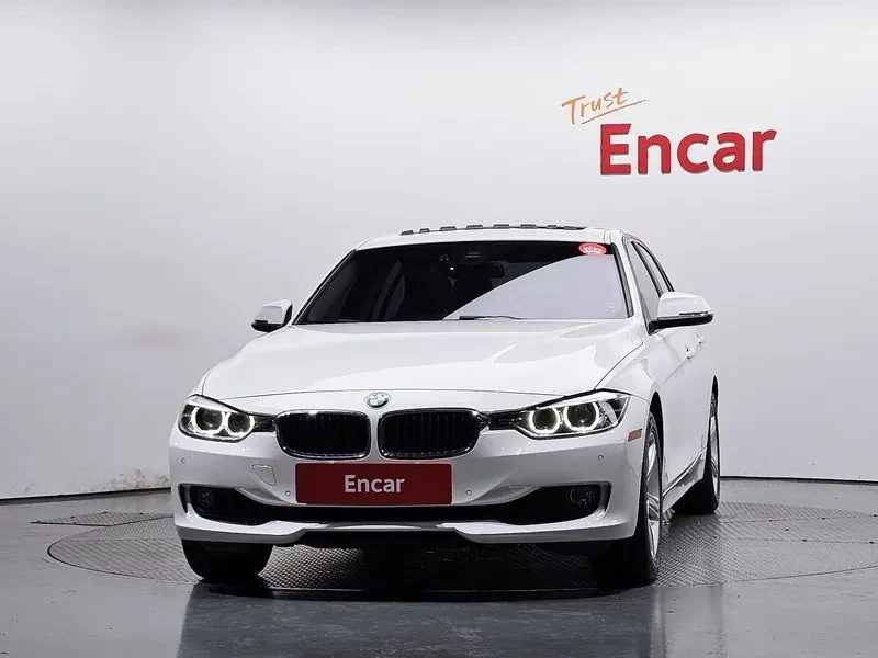 BMW 320 d - САМО 30% АВАНС, снимка 3 - Автомобили и джипове - 56016326