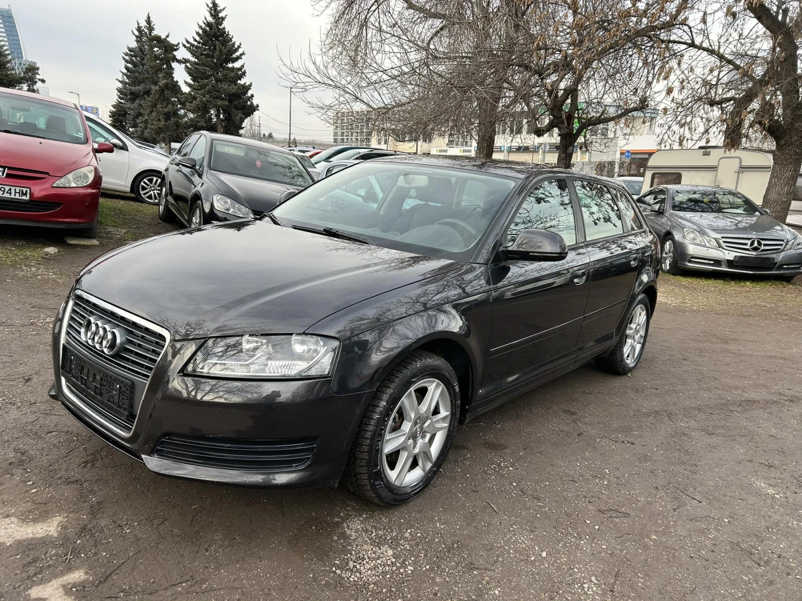 Audi A3 2.0 TDI 6 скорости 140 к.с., снимка 1