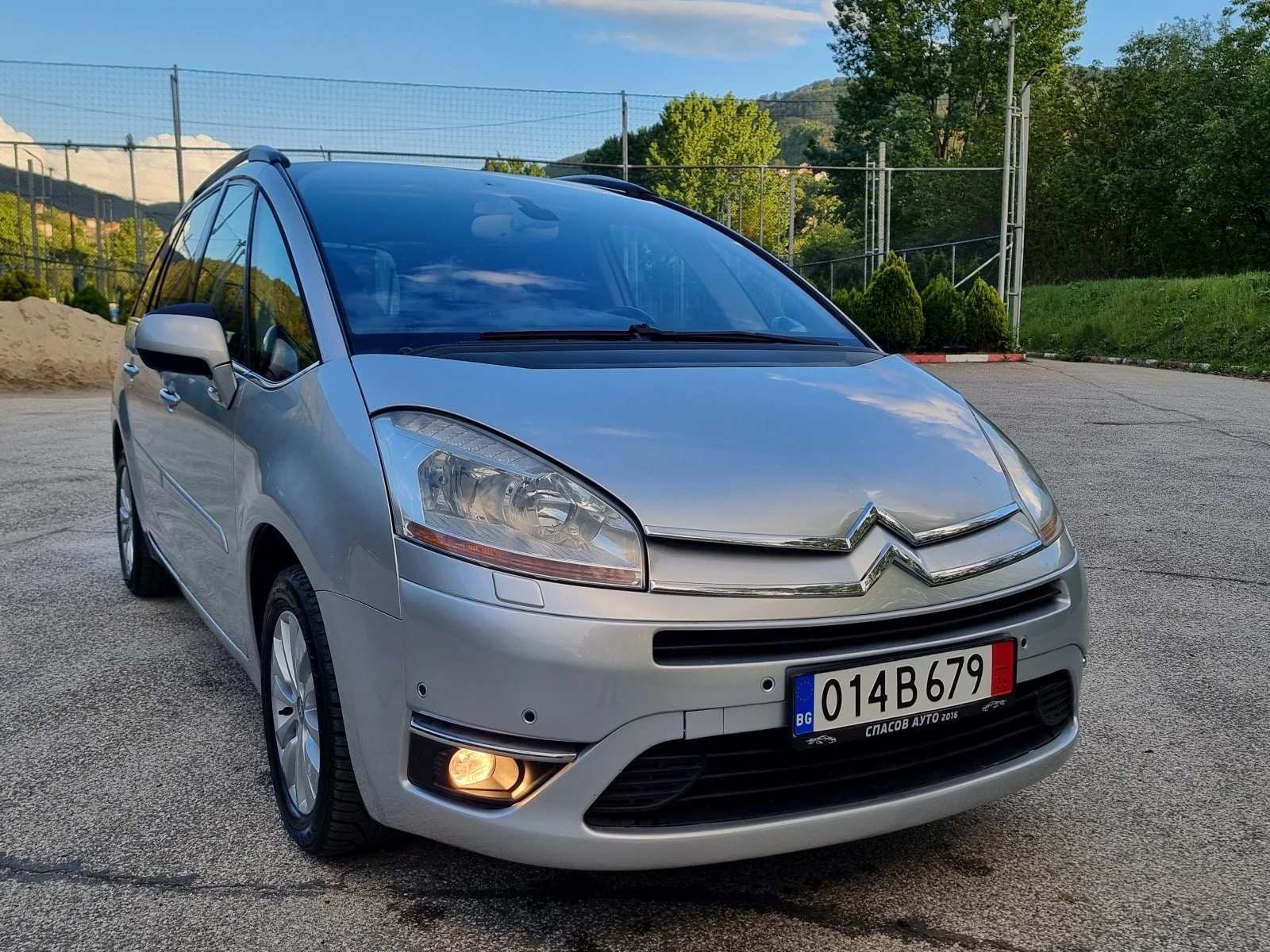 Citroen Grand C4 Picasso 2.0 AVTOMAT/EXCLUZIVE/7mesta - изображение 8