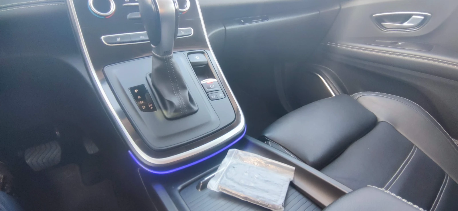 Renault Scenic 1.5DCI 64хил.км | Mobile.bg — изображение 13