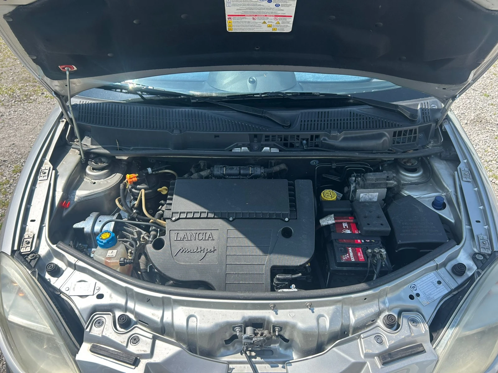 Lancia Ypsilon 1.3mjet - изображение 4