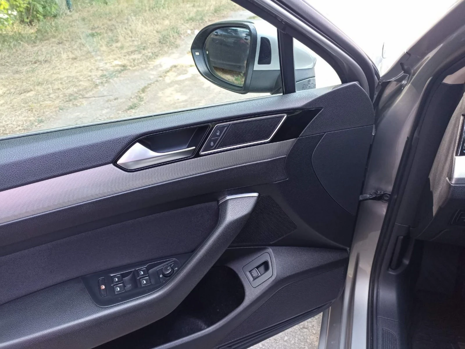 VW Passat 2.0 TDI 150ks - изображение 9